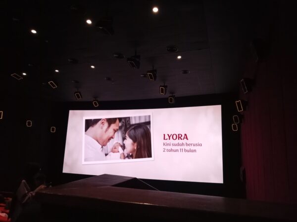 Film Lyora, Penantian Buah Hati
