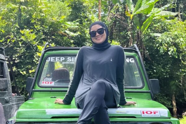 Jeep Sikabung kabung, Sensasi Offroad di Hutan dan Sungai