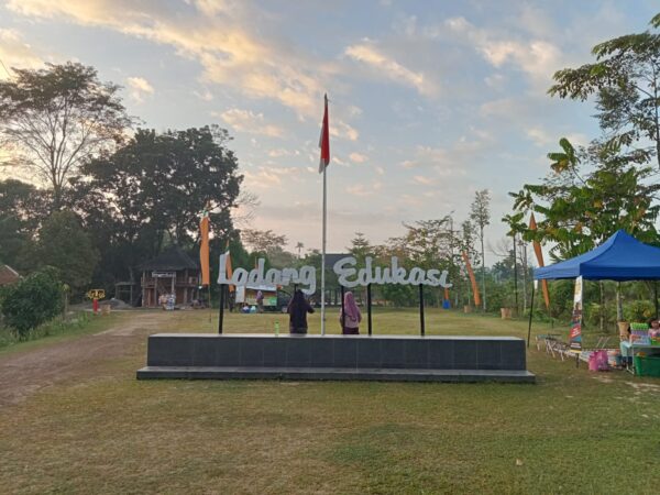 Pasar Kuliner Sei Mencirim Hadir Setiap Hari Minggu