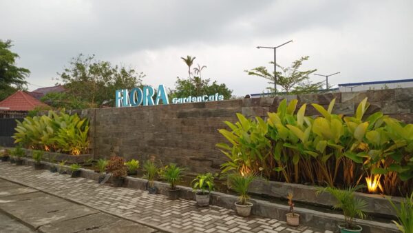 Flora Garden Cafe & Resto Pakam, Fusion & Cozy Vibes